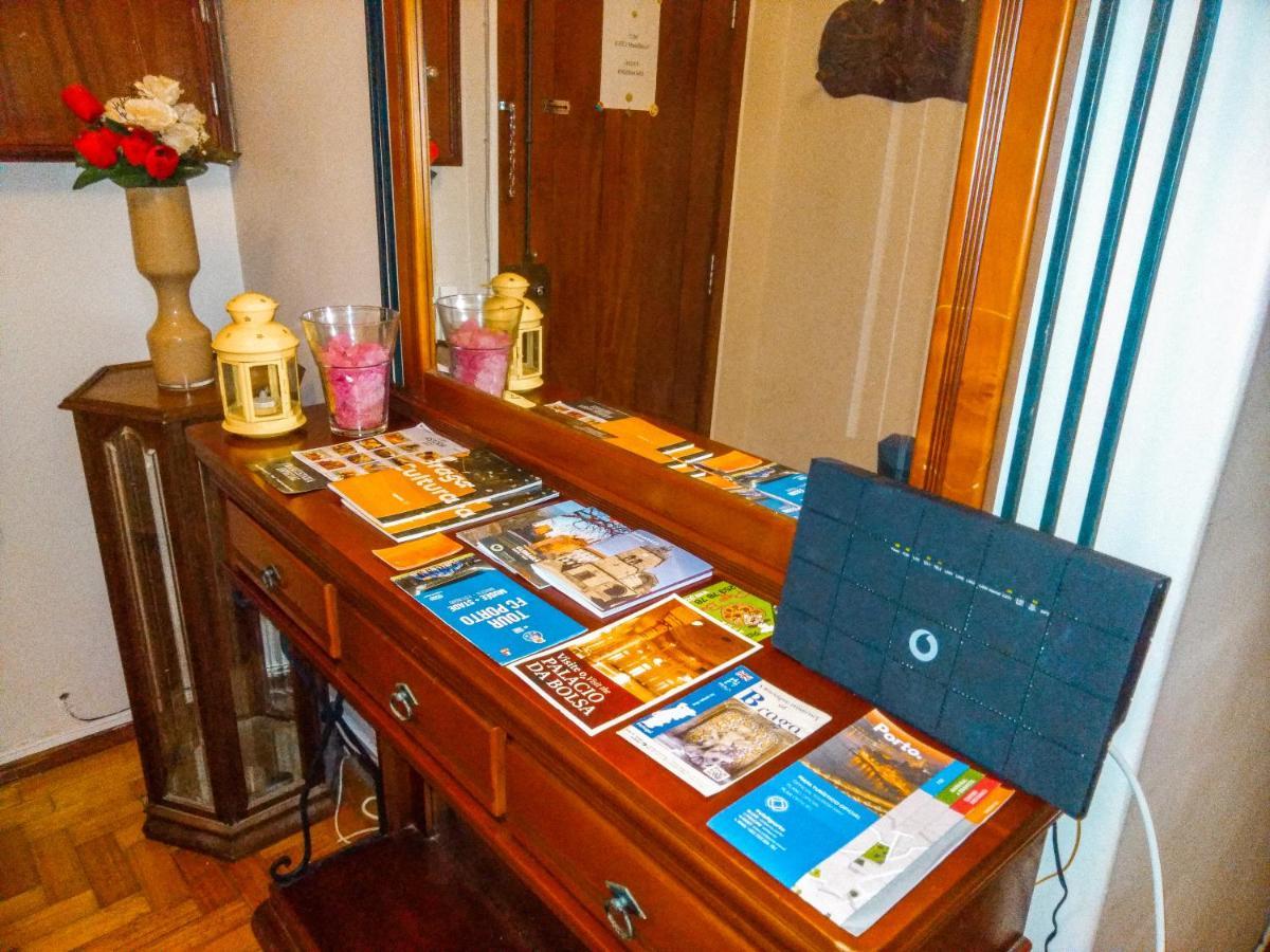 Enjoy Braga Estacao - Charming Bedrooms In The Historic Center Esterno foto